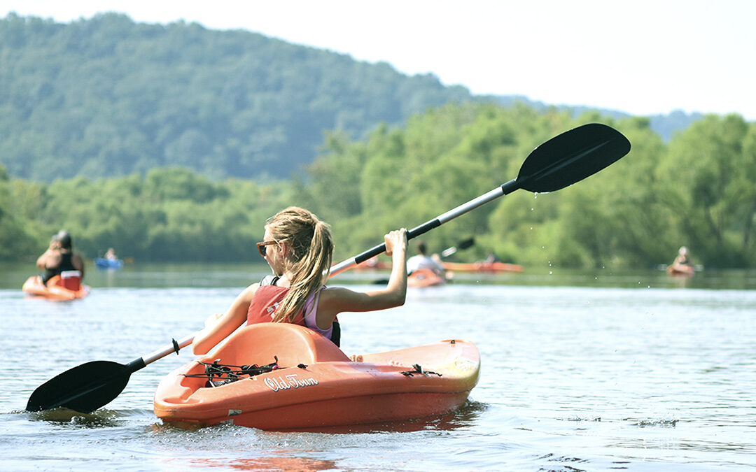 Maximise Your Paddling Experience: Essential Accessories for Your Inflatable Kayak